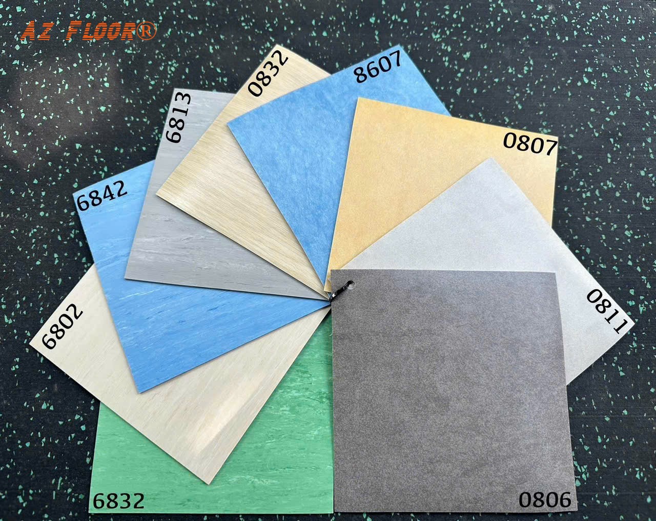 Sàn cuộn y tế có sẵn 