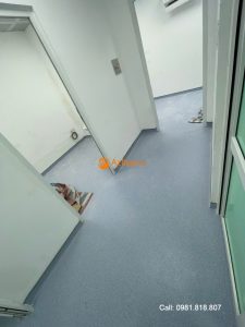 sàn kháng khuẩn vinyl