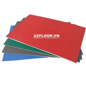 thảm thể thao màu đỏ