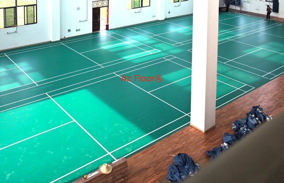 Thảm vinyl trải sân cầu lông badminton