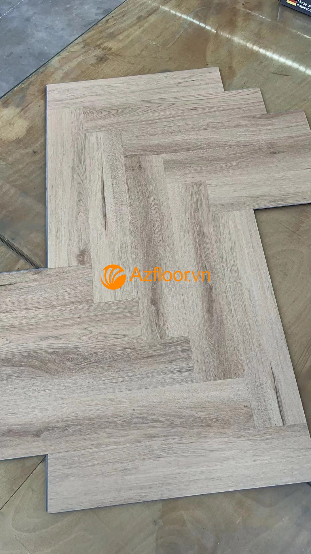 sàn nhựa xương cá thạch anh