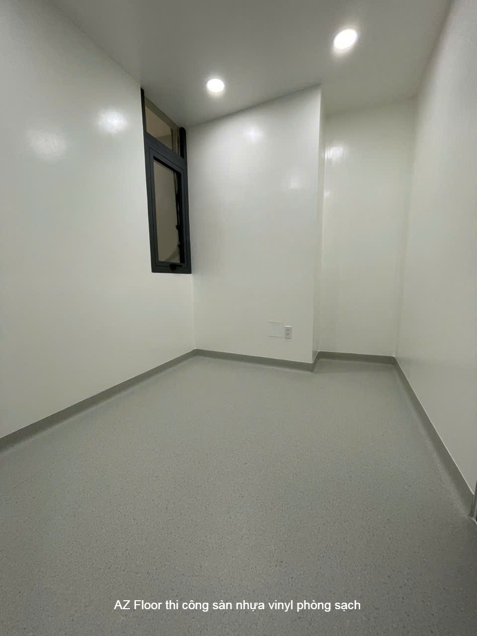 AZ Floor thi công sàn nhựa vinyl cuộn phòng sạch