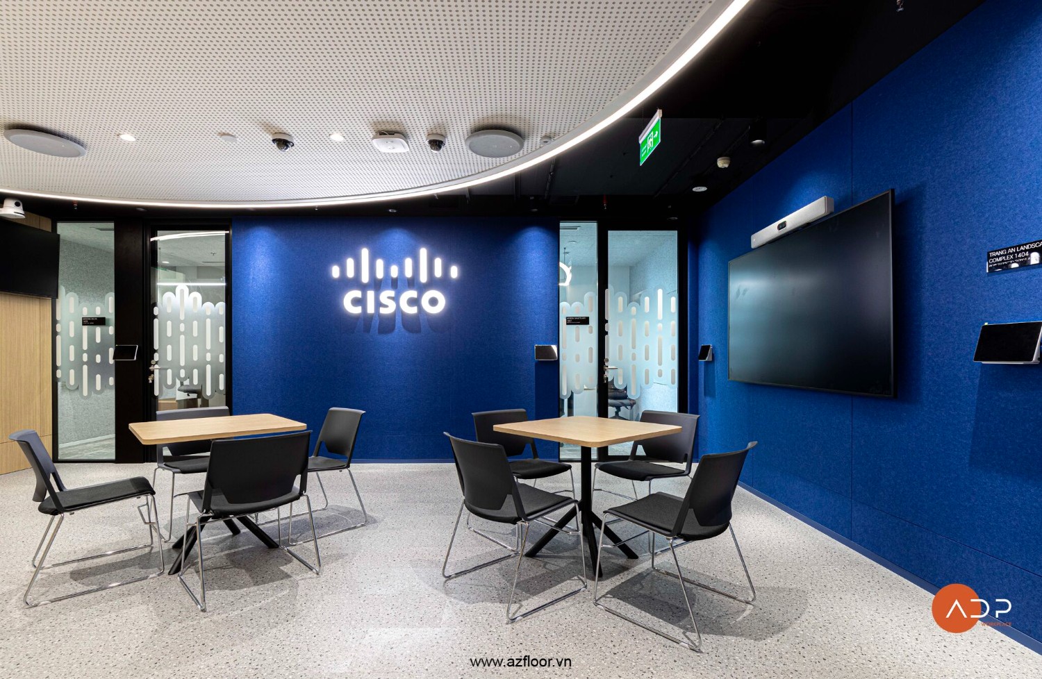 Sàn nhựa vinyl hèm khóa Terrazzo Interflor 5li