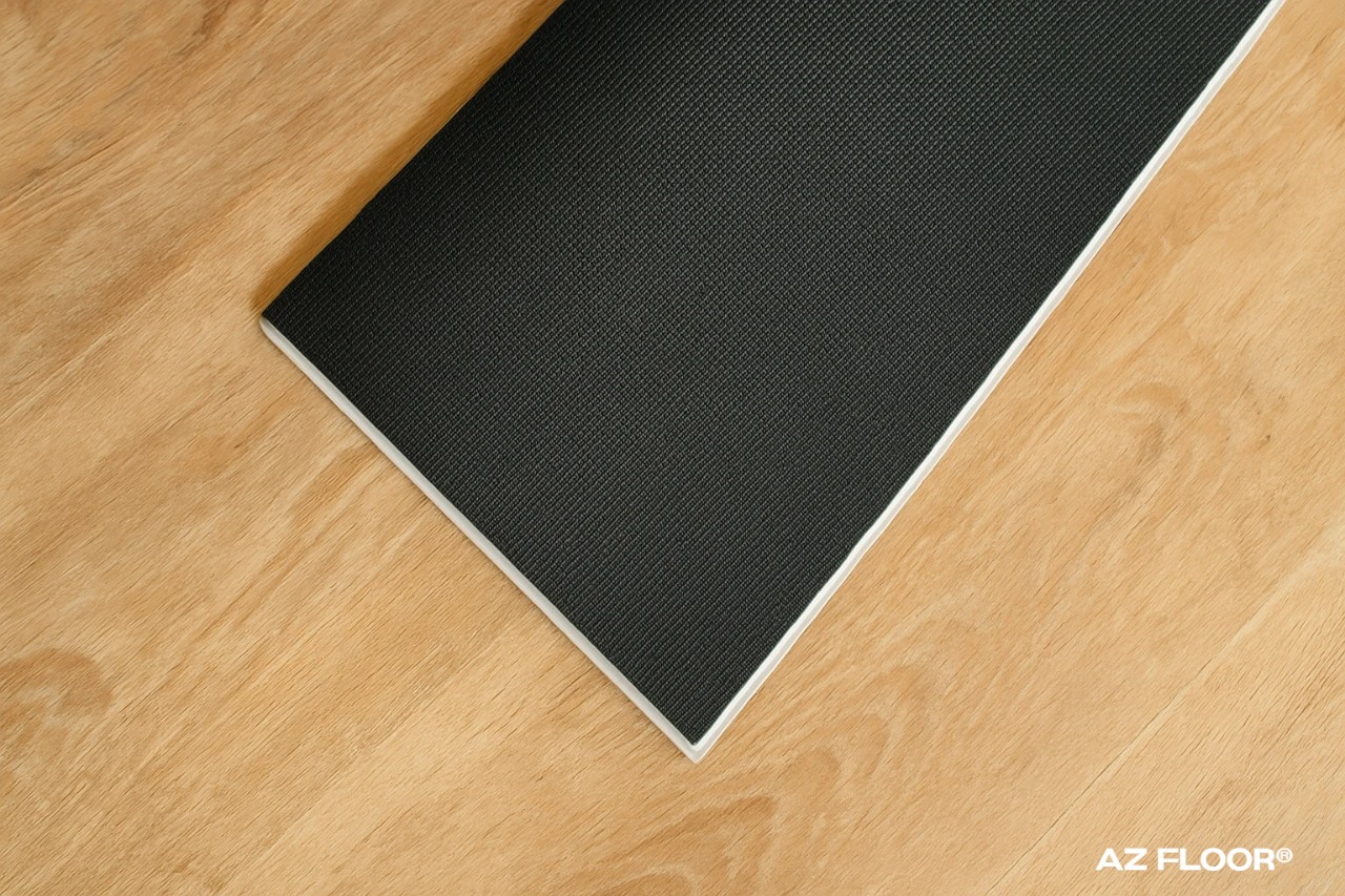 Sàn nhựa hèm khóa đế cao su IXPE
