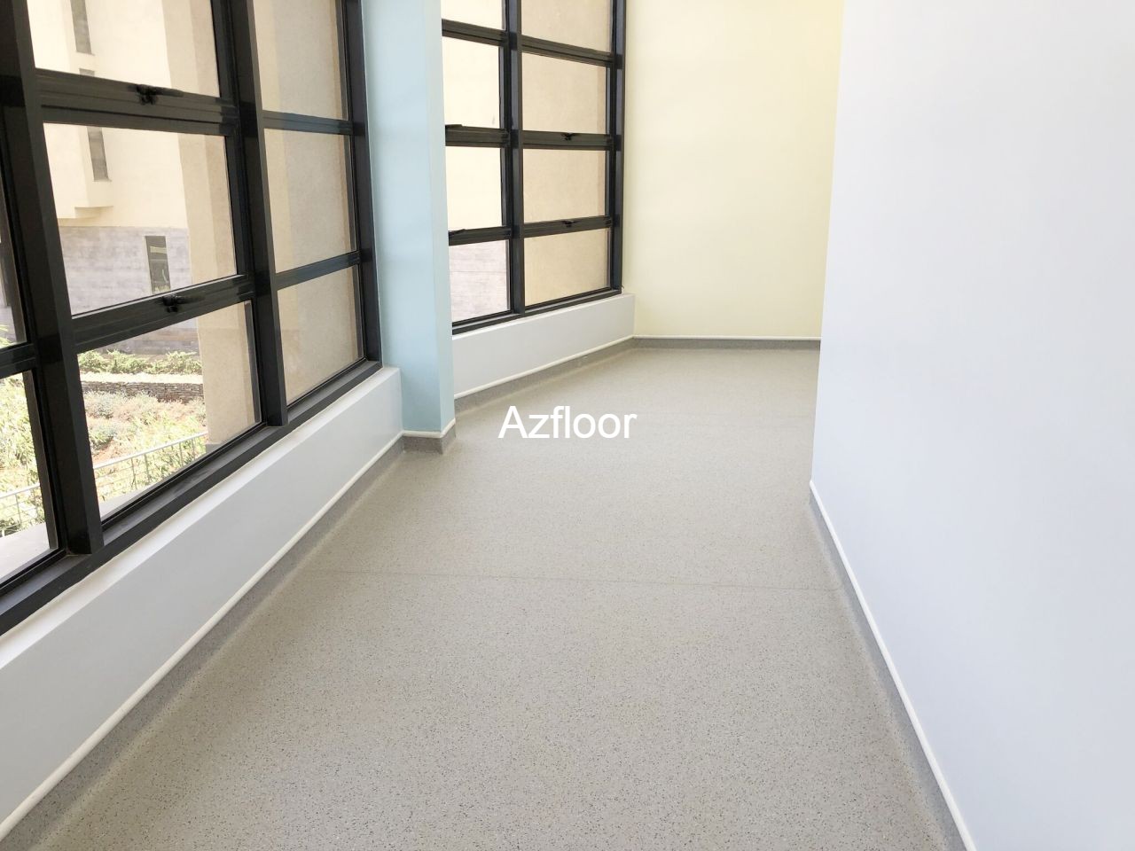 Sàn vinyl đồng nhất kháng khuẩn hàng lang
